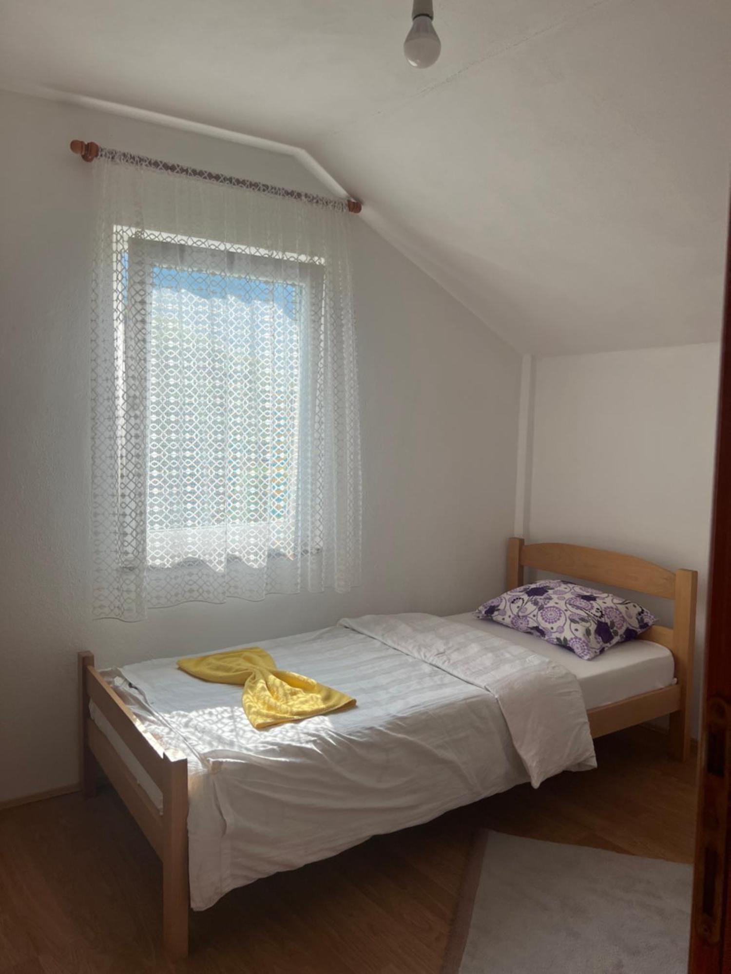 Guest House Kollata Vuthaj 外观 照片