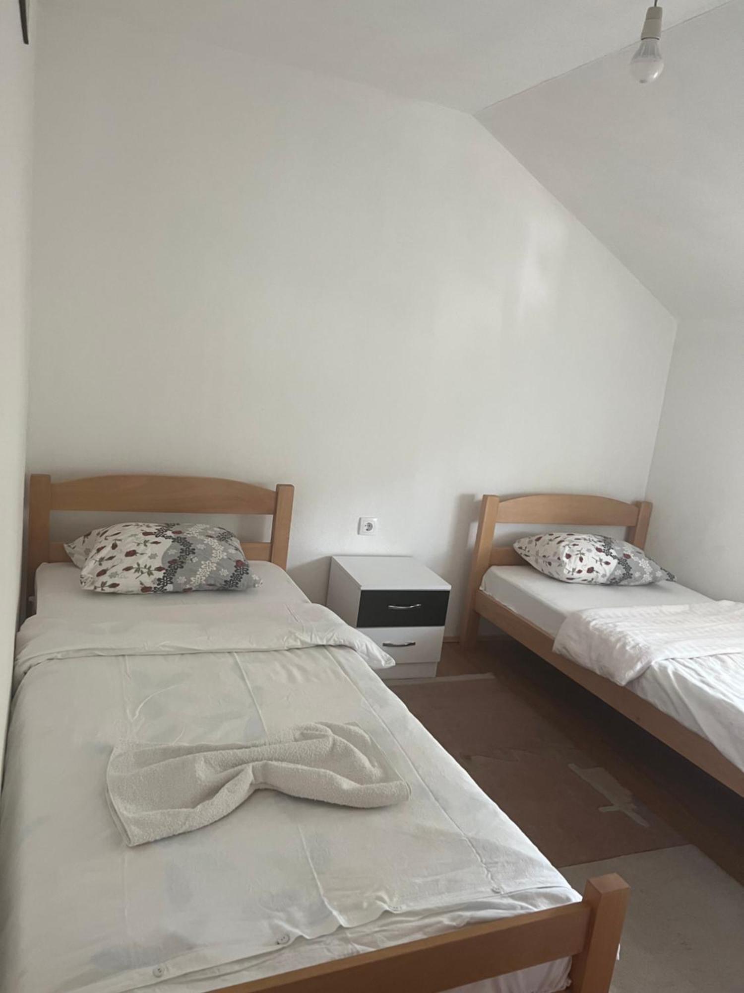 Guest House Kollata Vuthaj 外观 照片